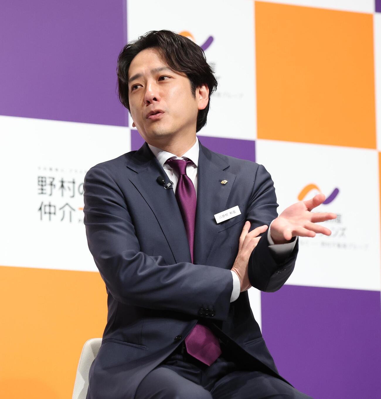 野村不動産ソリューションズ新ブランド戦略＆新CM発表会　トークセッションする二宮和也（撮影・黒川智章）