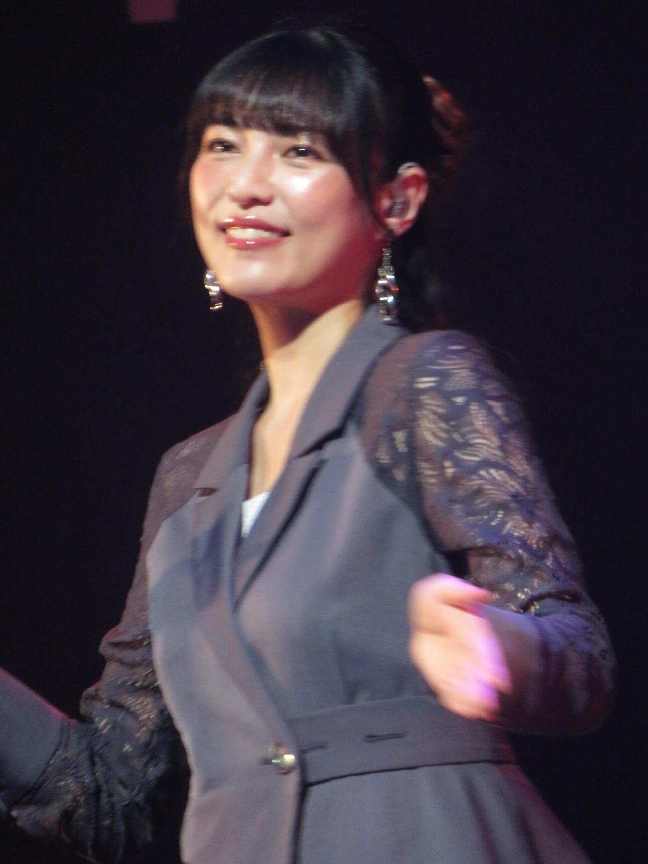 シティーポップライブを行った福田未来