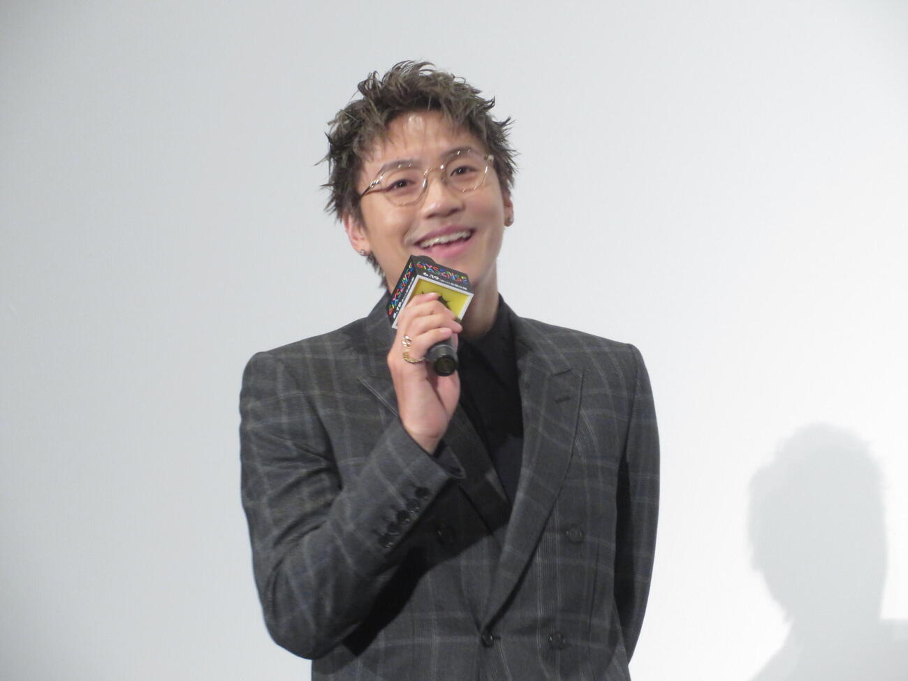 ドキュメンタリー映画「GENERATIONS　“6IX SENSE”　LIVE IN CINEMA」プレミア先行上映舞台あいさつに登壇した小森隼
