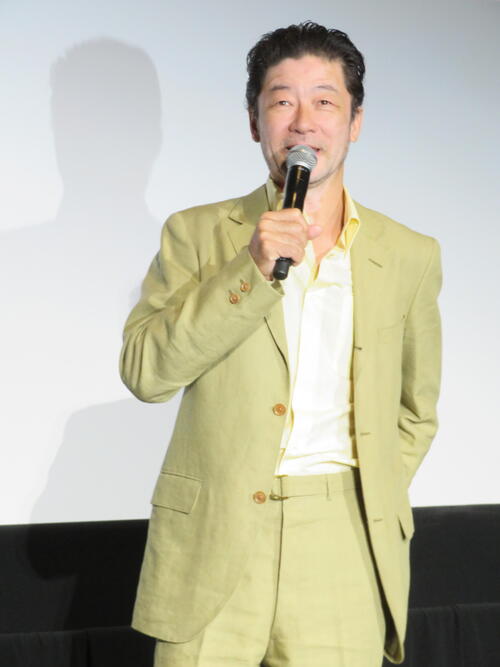 浅野忠信、人気米映画続編で「僕が一番、英語がしゃべれない、勉強しているだけの人なのに」