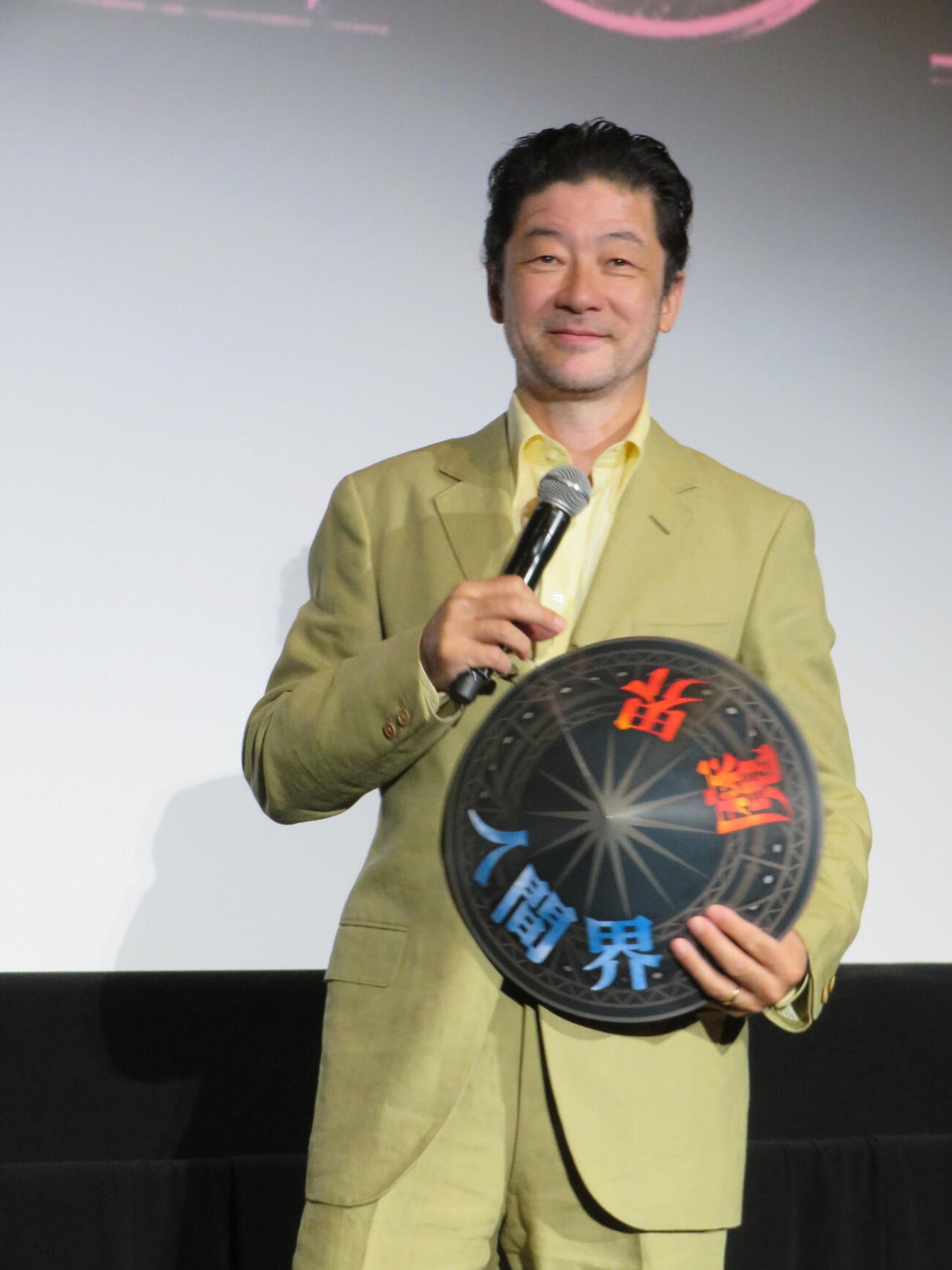 米映画「モータルコンバット／ネクストラウンド」初日舞台あいさつに登壇した浅野忠信（撮影・村上幸将）