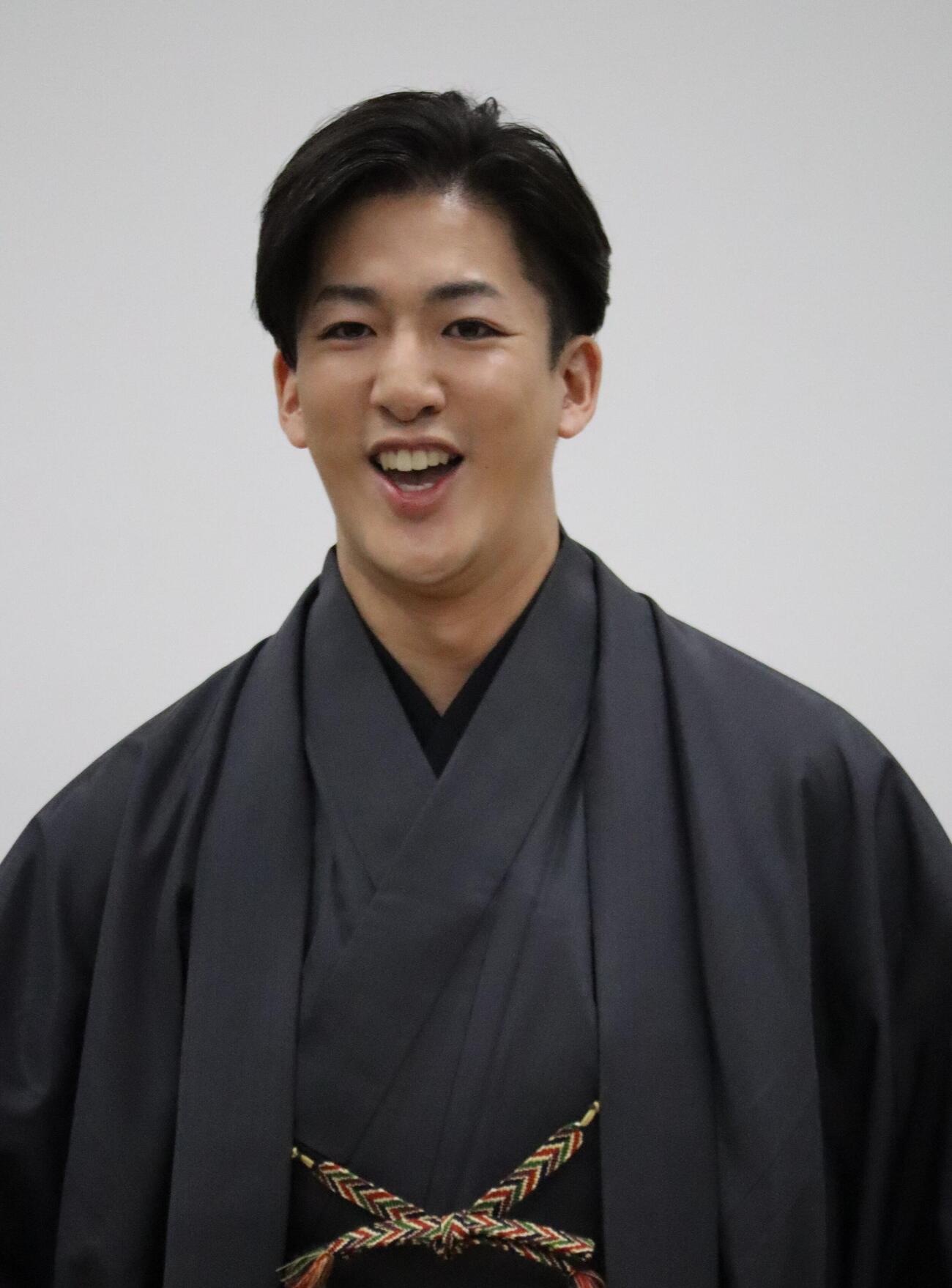 自主公演「研の會」の取材会に出席した尾上右近