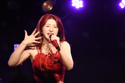 元劇団四季研究生のＴｉｋｔｏｋ発アーティストなかねかな、ファンと共に日本武道館ライブ誓う