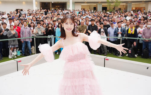 柏木由紀「バラエティーだけじゃないんだって思って」５年ぶり新曲発売記念のミニライブ開催