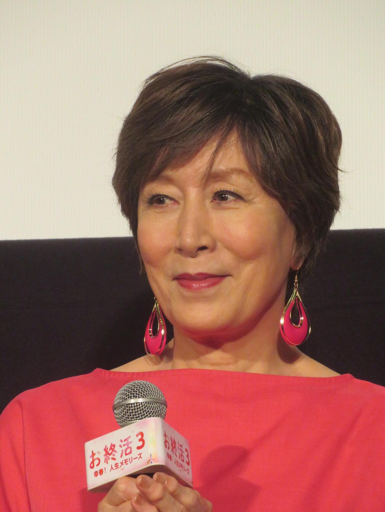 映画「お終活3　幸春！人生メモリーズ」大ヒット御礼舞台あいさつに出席した高畑淳子（撮影・川田和博）