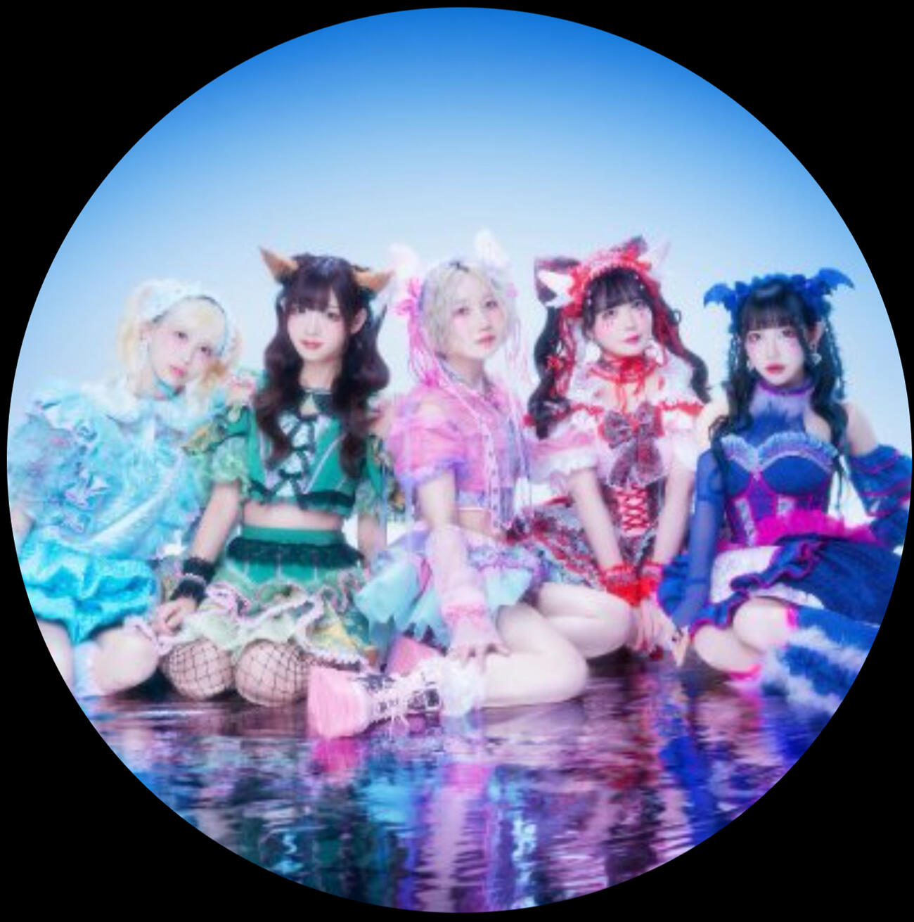 バンドじゃないもん！MAXX NAKAYOSHIの公式Xから