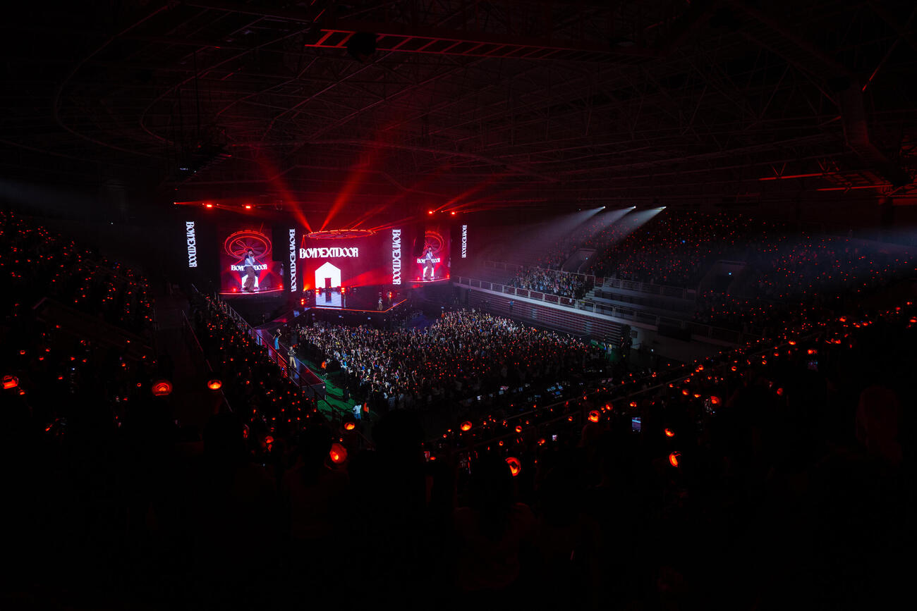 「HOME」ショーケースを開催したBOYNEXTDOOR（（P）＆（C）KOZ Entertainment）