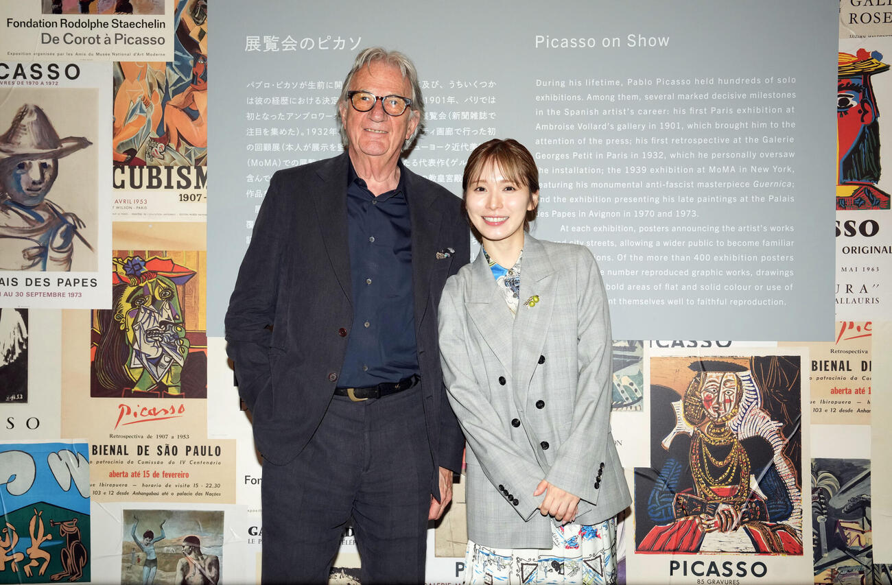 「ピカソ　meets　ポール・スミス　遊び心の冒険へ」の取材会に登壇した松岡茉優（右）とポール・スミス氏（撮影・たえ見朱実）