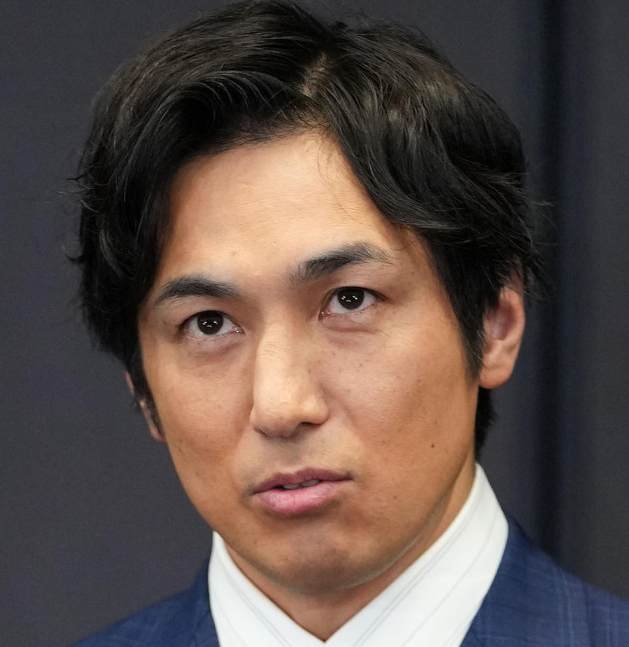 高橋光臣（2025年1月撮影）