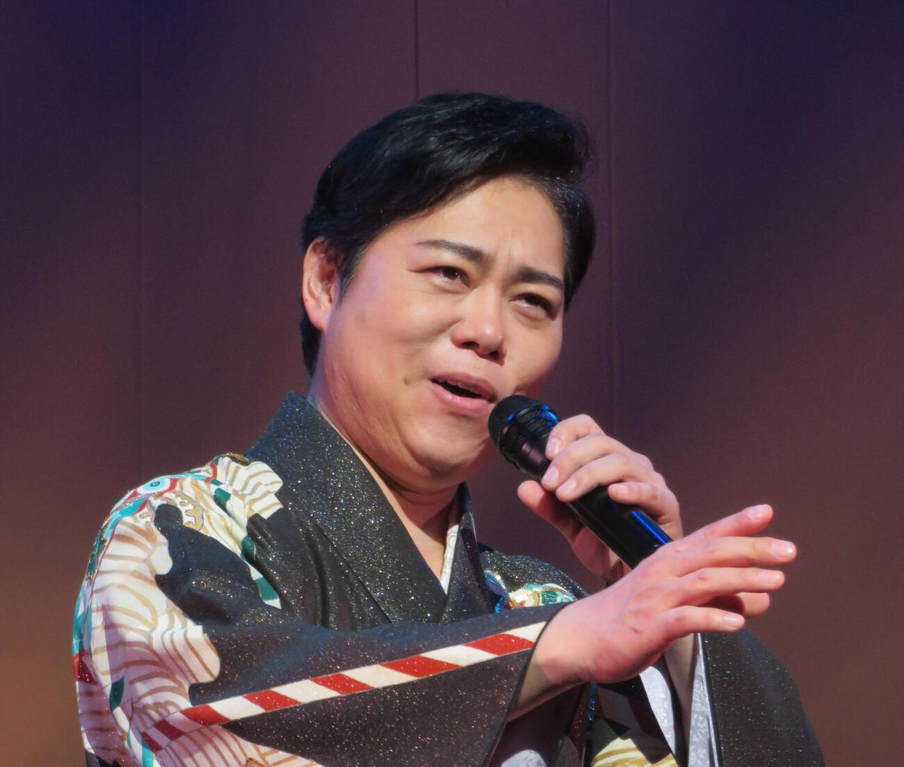 作詞家＆作曲家「中村心一」こと三山ひろし