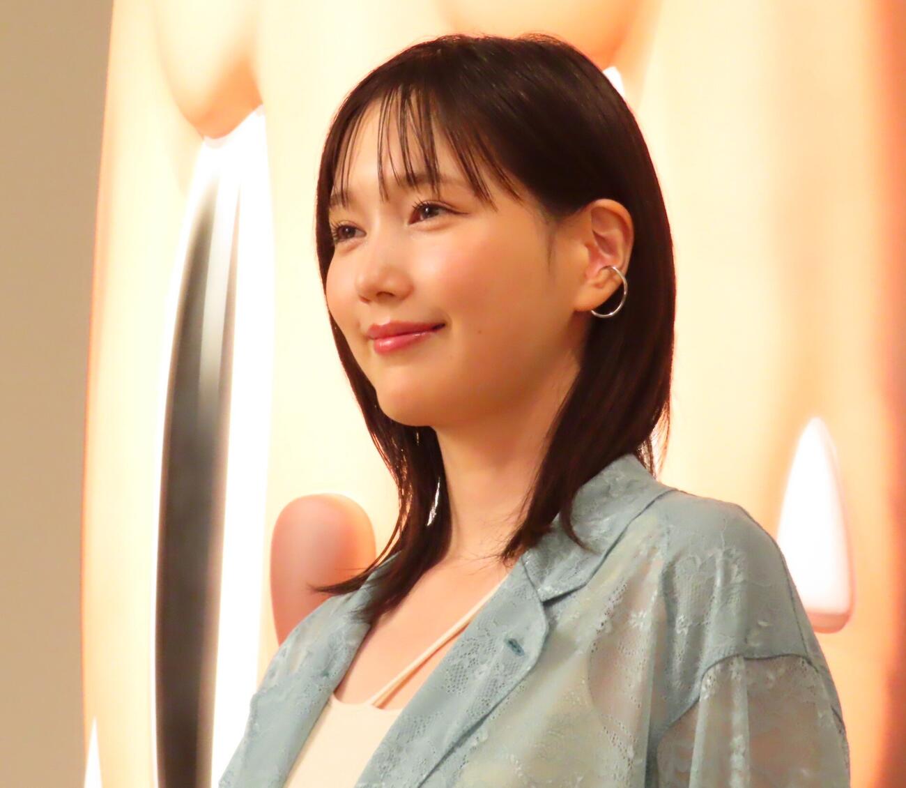 「THE MONSTERS 10周年記念展　東京『MONSTERS BY MONSTERS：NOW AND THEN』」プレビューに出席した本田翼