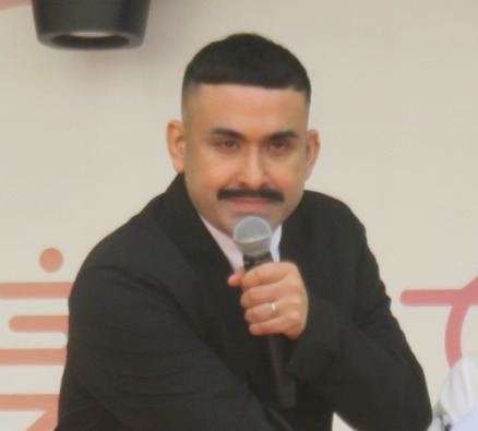 デニス植野行雄