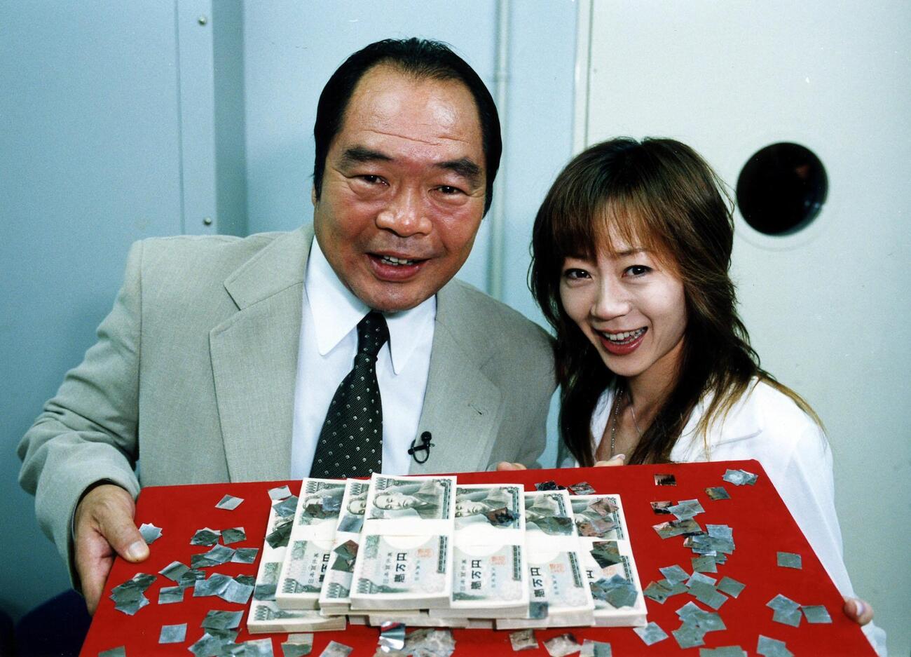 テレビ朝日系「サムズアップ」　出演し1000万円を勝ち取ったガッツ石松親子　鈴木佑季