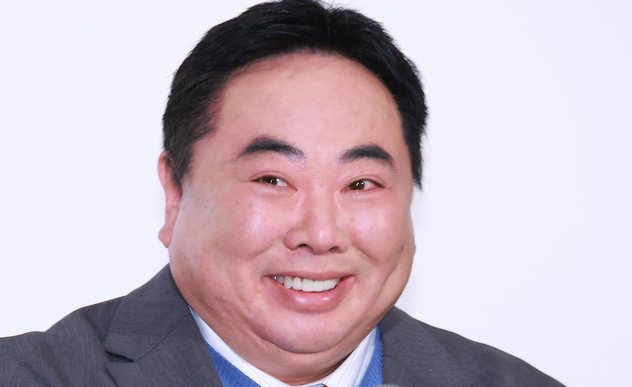 塚地武雅（2025年12月撮影）