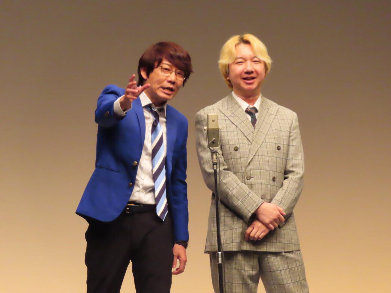 三四郎の小宮浩信（左）と相田周二