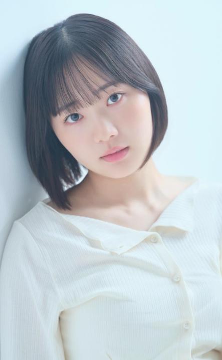 NHKドラマ出演21歳女優、上からアングルのビキニ姿で美バスト強調「きゅんです」
