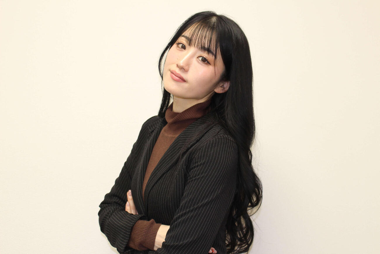 吉本新喜劇女優の小寺真理（26年1月撮影）