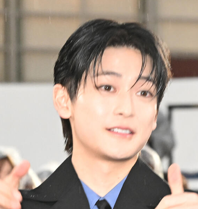 高橋文哉（2026年撮影）