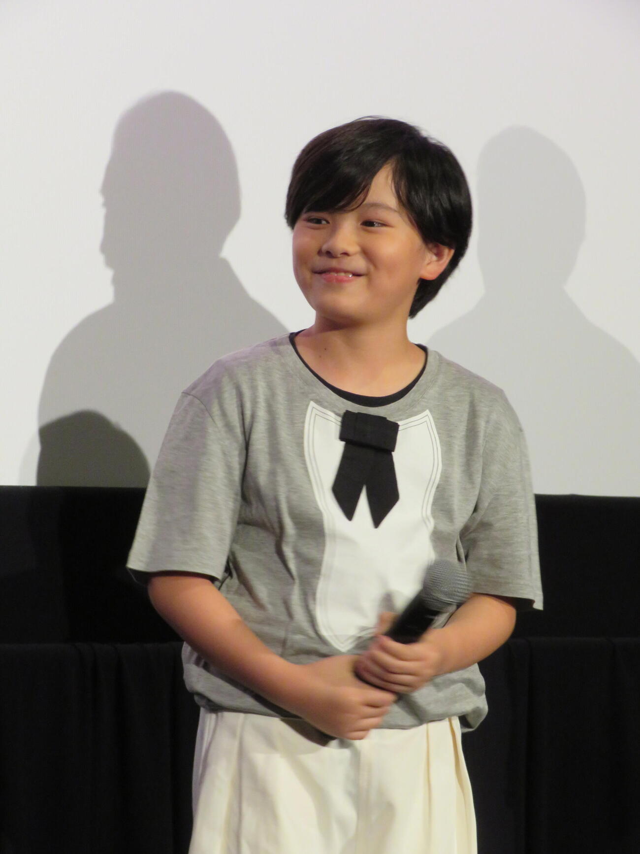 映画「箱の中の羊」大ヒット御礼舞台あいさつに登壇した桒木里夢（撮影・村上幸将）