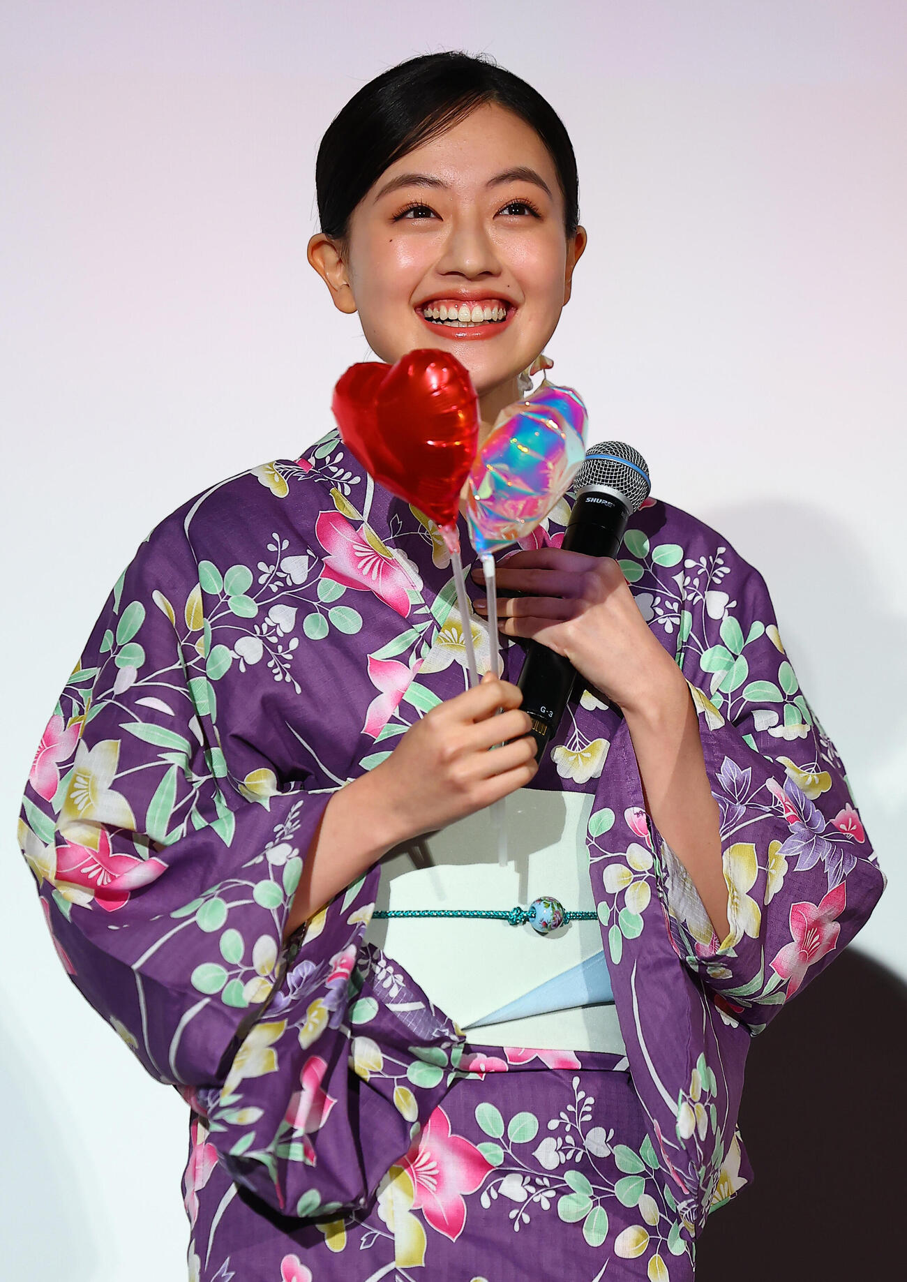映画「山口くんはワルくない」舞台あいさつに登場した上坂樹里（撮影・野上伸悟）