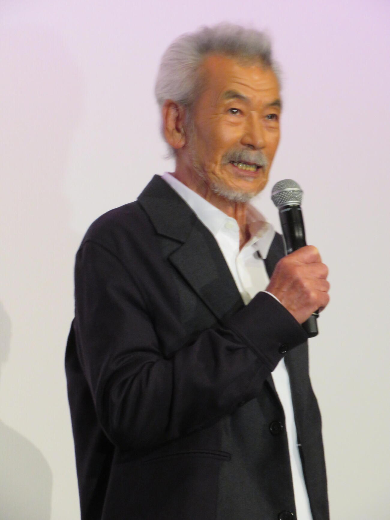 映画「箱の中の羊」大ヒット御礼舞台あいさつに登壇した田中泯（撮影・村上幸将）