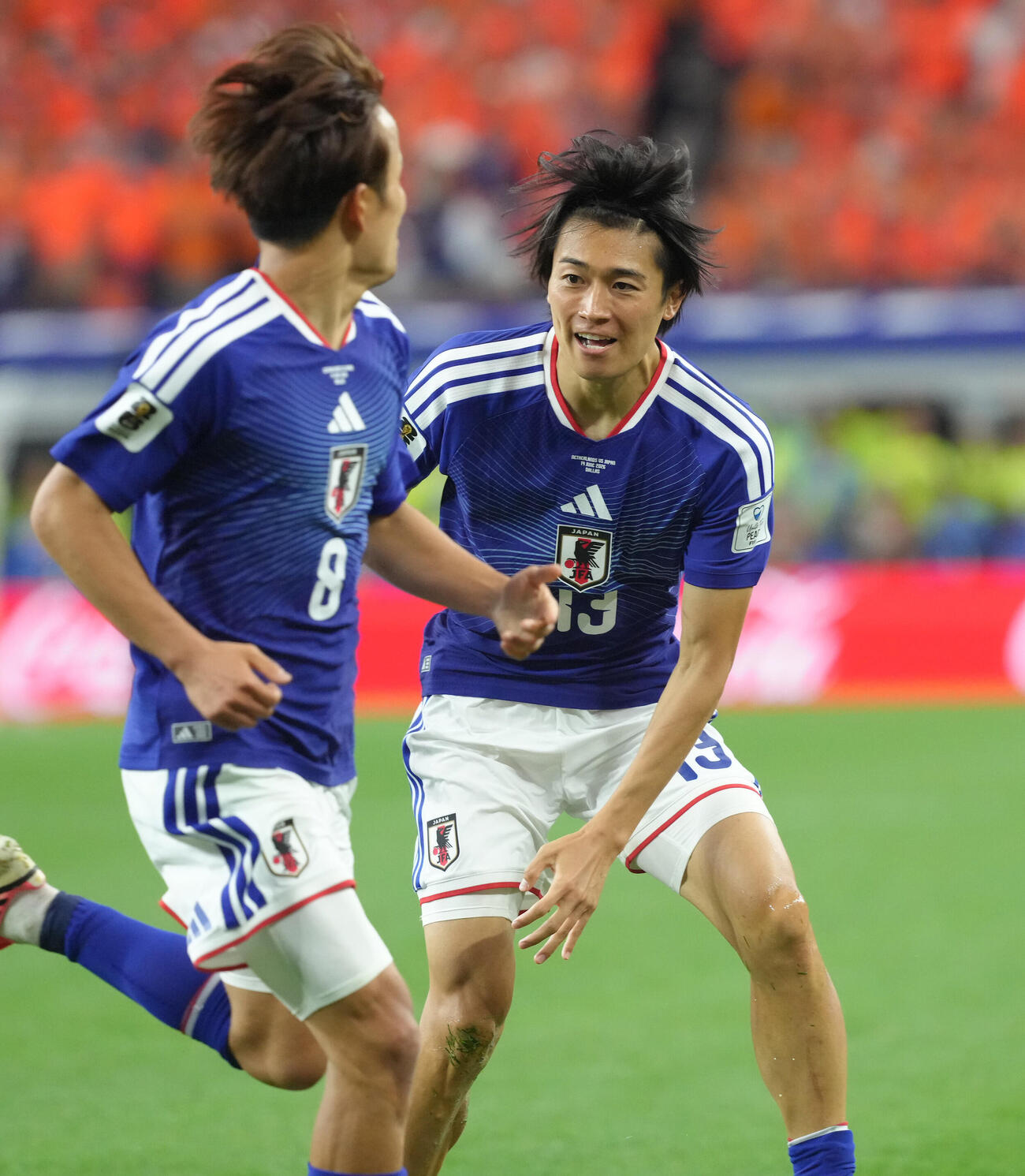 日本対オランダ　後半、ゴールを決め喜ぶ中村敬斗（撮影・足立雅史）