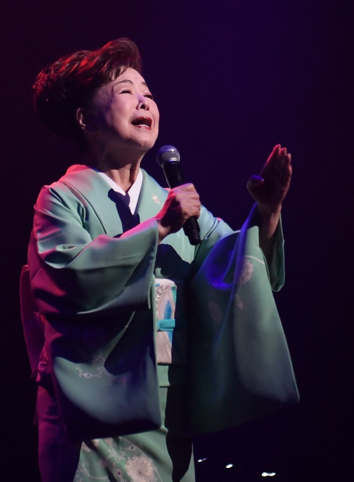 デビュー40周年記念公演を行った中村美律子