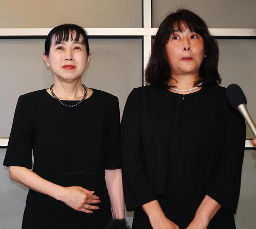 中村玉緒さん通夜　立花理佐「東京のお母さん」と涙、西村知美「いい思い出ばっかりです」