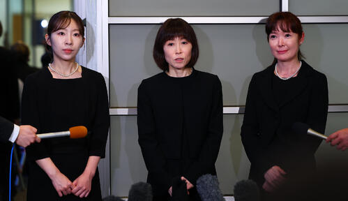 中村玉緒さんは「少女のようなところがあった」水森かおり、田川寿美、岩佐美咲が通夜に参列