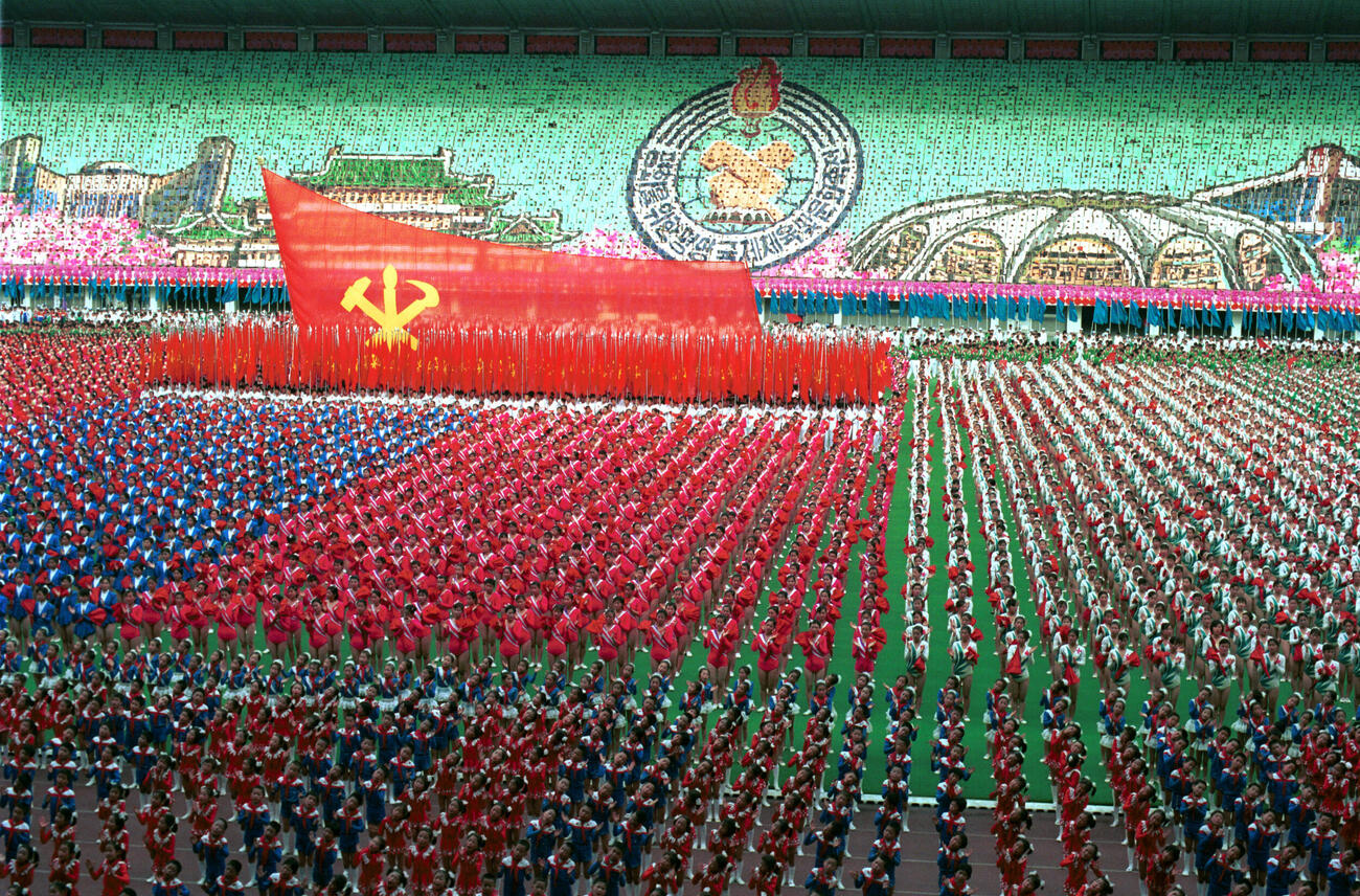 北朝鮮・平壌で開催した平和の祭典など記録した「猪木道」のワンシーン