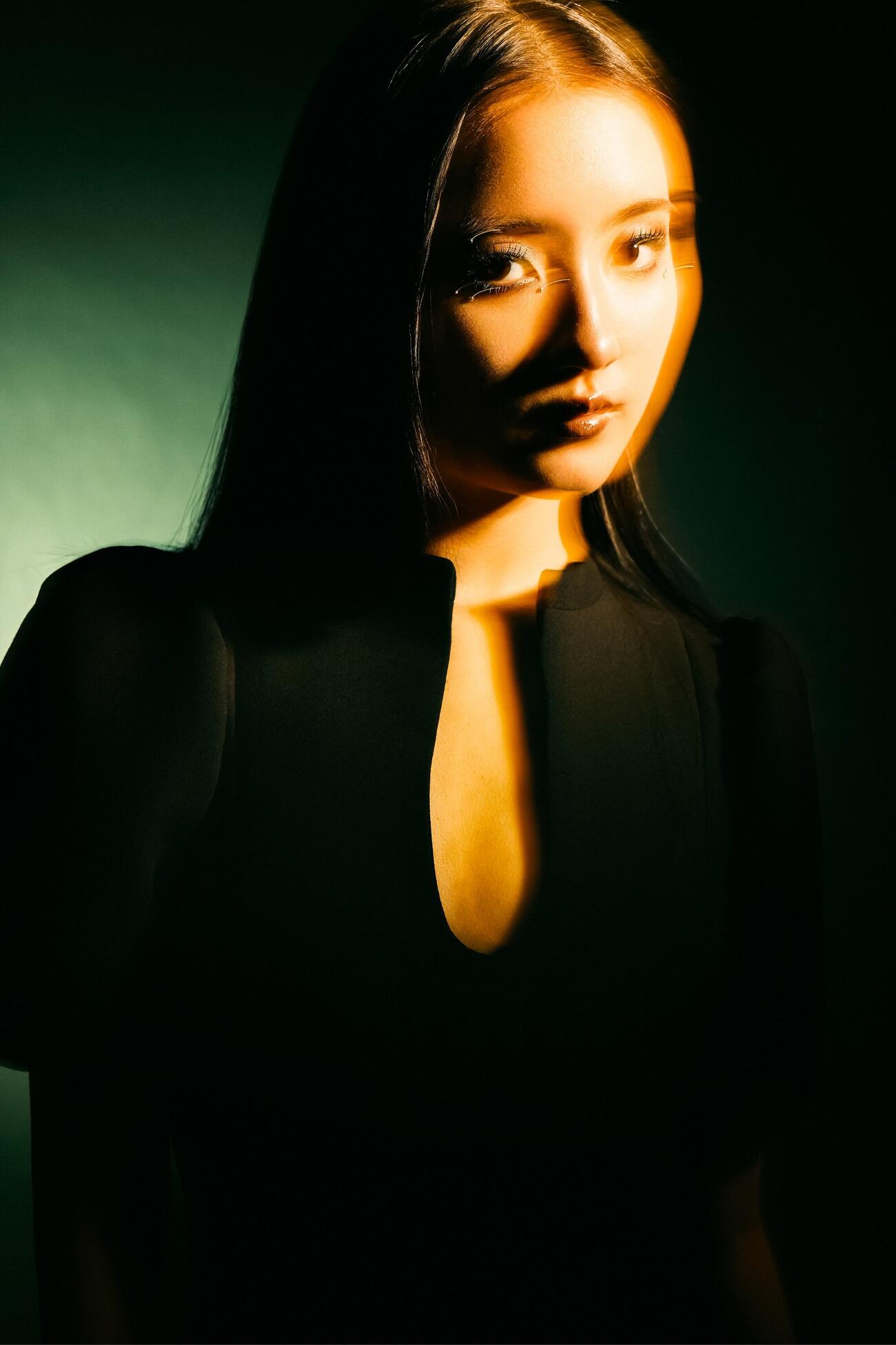 LINOAH初デジタル写真集「I AM LINOAH」収録カット（C）吉田夏瑛／講談社