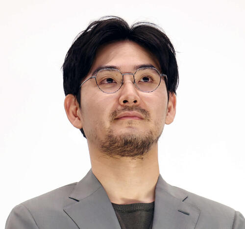 【発表全文】松田龍平の妻・モーガン茉愛羅、第２子出産を発表　赤ちゃんとの足タッチ写真も公開