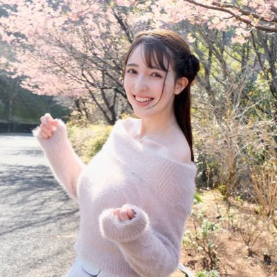静岡朝日テレビ佐々木沙羅アナ、Ｘフォロワー２万人！「Ｗカップ」級の喜び、ブルーの上下姿公開