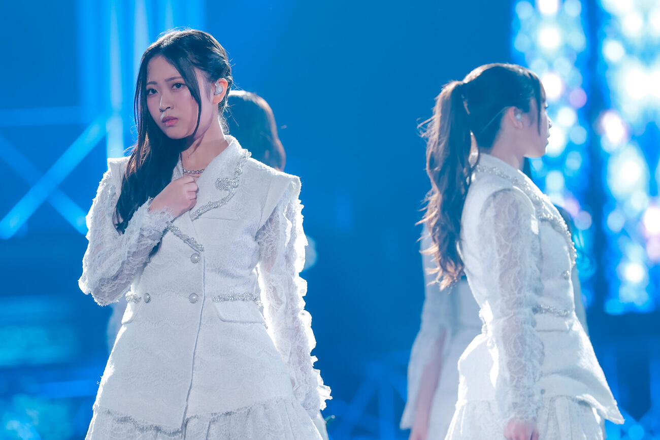 17th Single　ひなた坂46 LIVE　左は蔵盛妃那乃ⒸSeed＆FlowerLLC