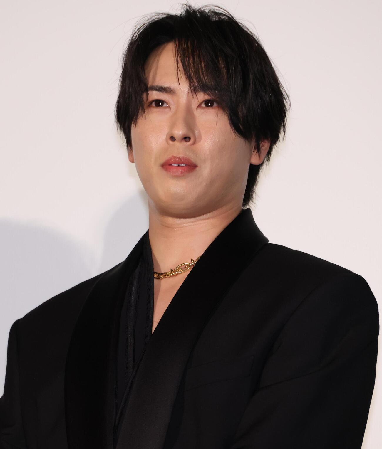 映画「黒牢城」初日舞台あいさつする宮舘涼太（撮影・中島郁夫）