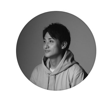 日本－チュニジア戦実況担当の日テレ山本紘之アナ「不気味な存在です…」敵情視察の様子も投稿