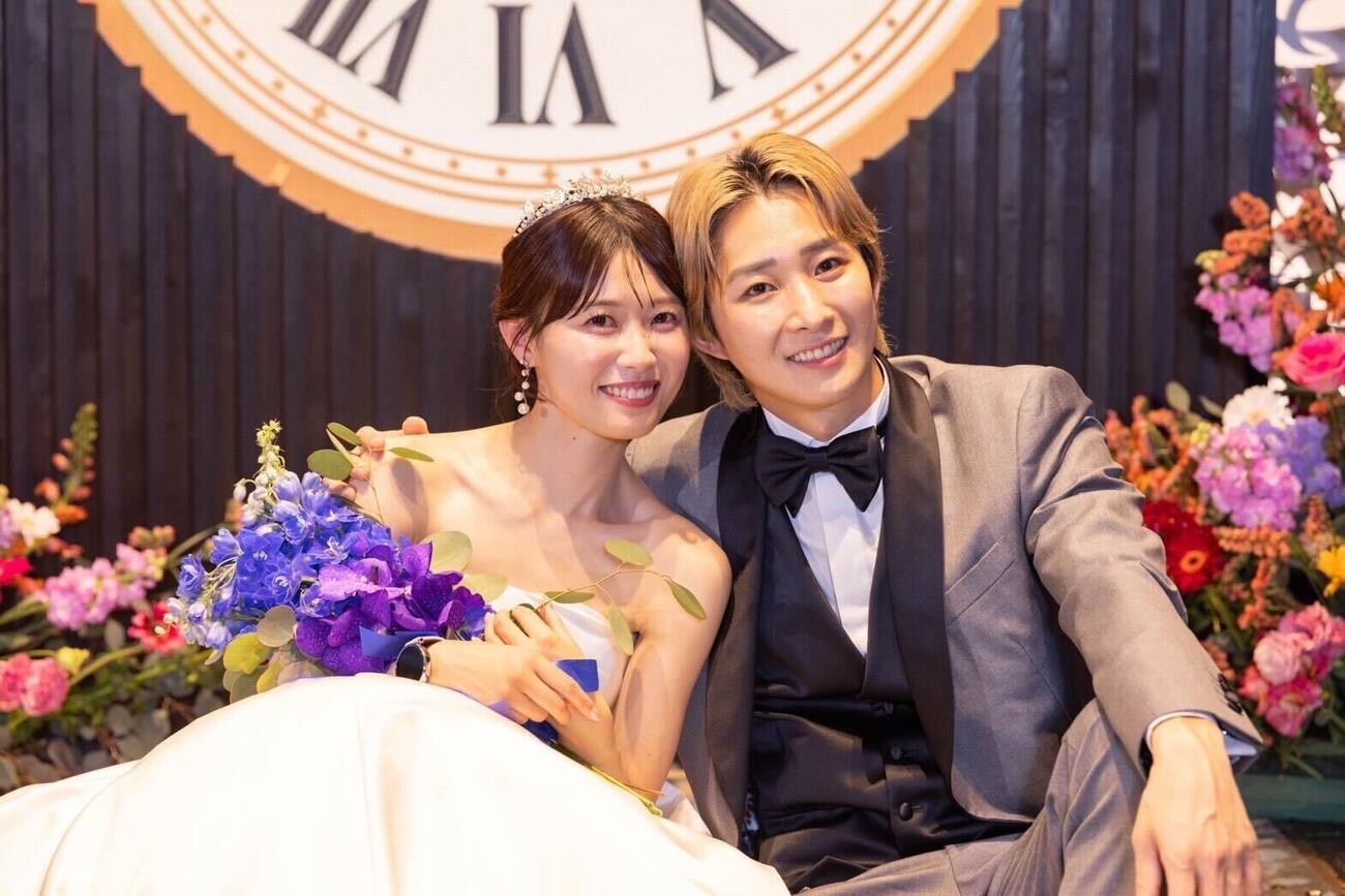 ABEMAの婚活番組「時計じかけのマリッジ」で結婚成立となった西澤由夏アナウンサー（左）と澤田享佑氏