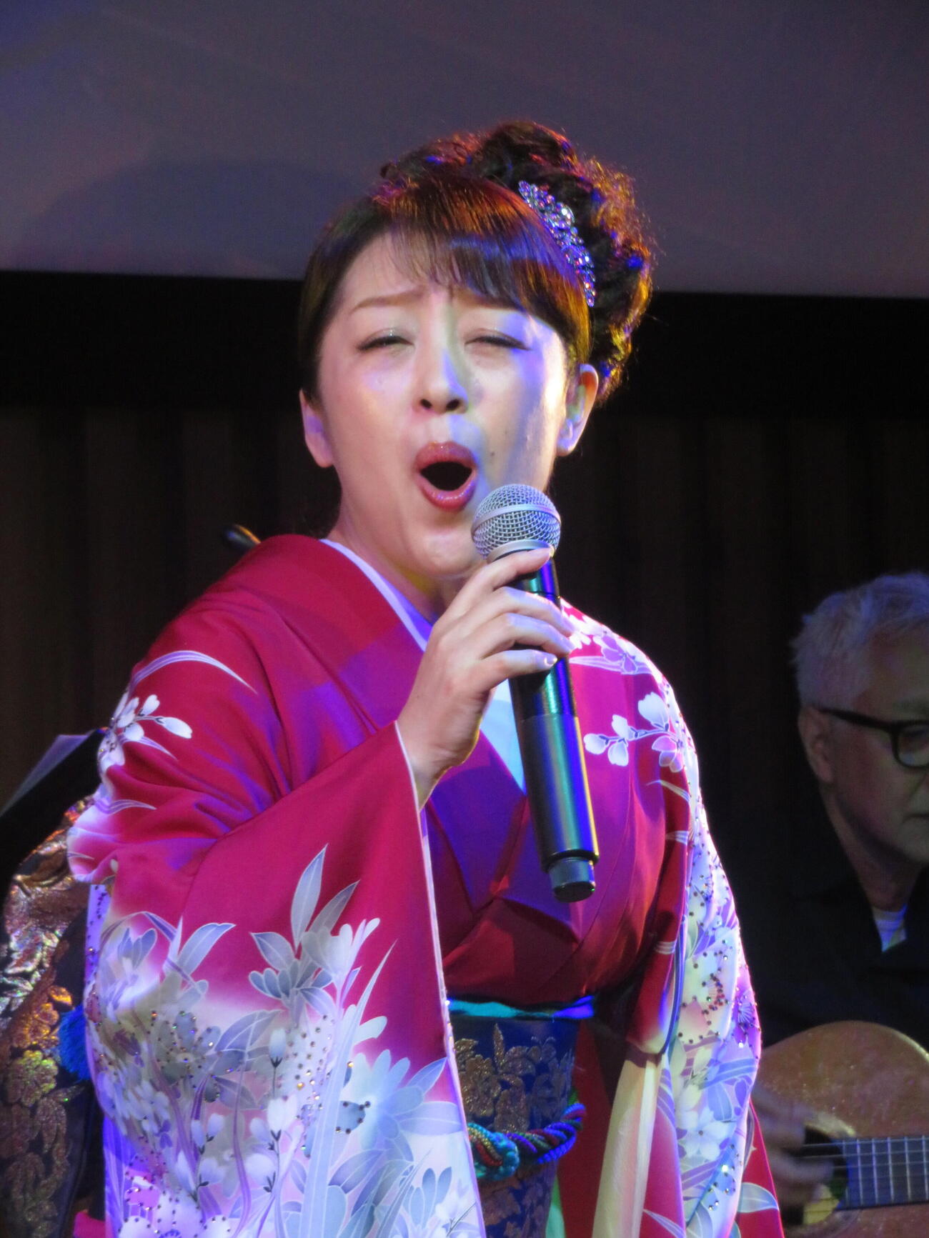 デビュー25周年記念となる新曲「三江線」発売記念イベントを行った山口ひろみ