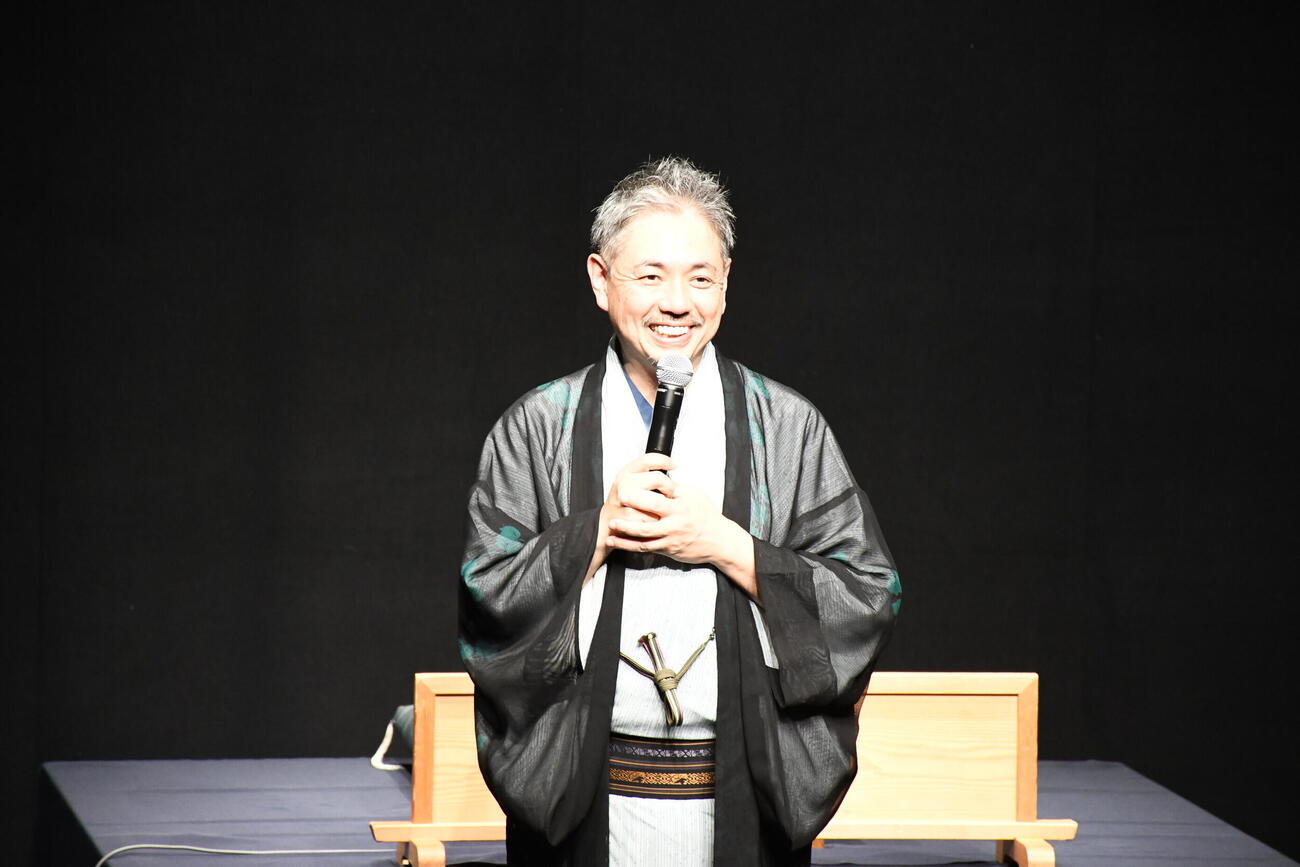 独演会「落語で伝えたい想い　第12作『それゆけ、タイガース！』」の大阪公演千秋楽に出演した桂春蝶（撮影・阪口孝志）
