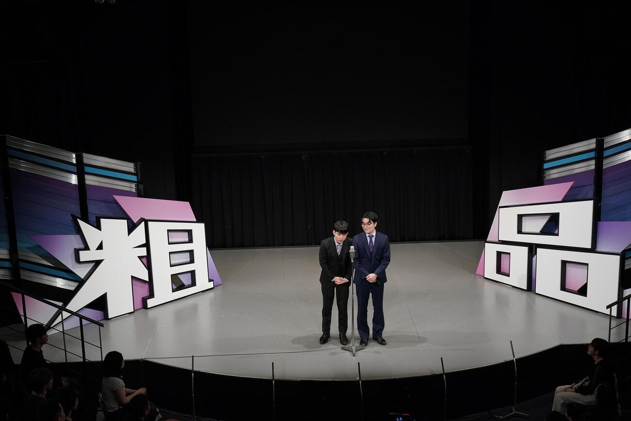 よしもと粗品劇場の初回公演に出演しためぞん（C）吉本興業