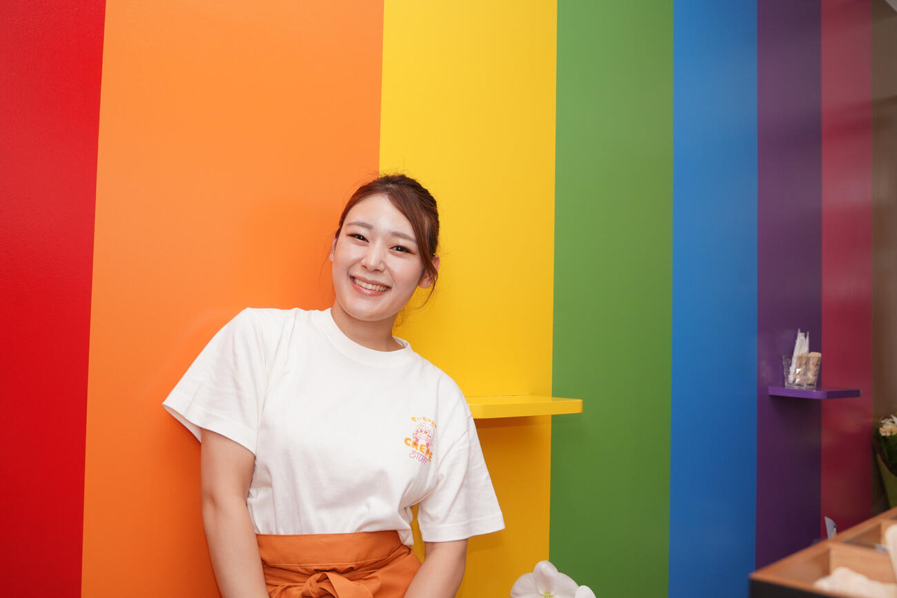 自身のクレープ店「せいちゃんずCREPE」をオープンさせた小山星流