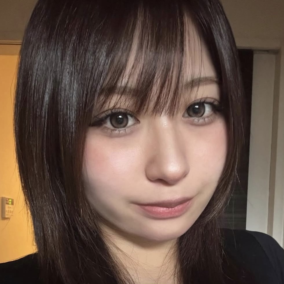 東かなめのインスタグラムから