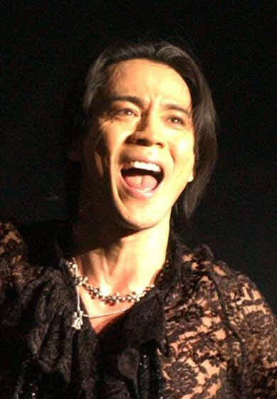 氷室京介（2004年撮影）