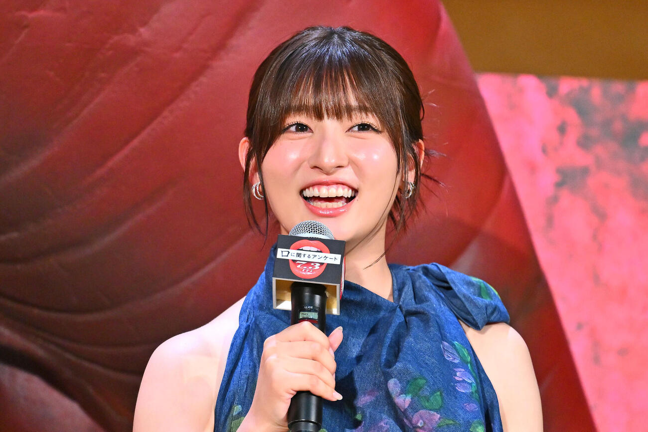 映画「口に関するアンケート」公開直前！学校サプライズイベントに臨む吉川愛（撮影・滝沢徹郎）