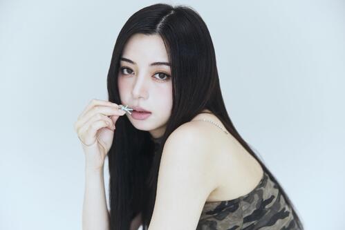 “ELAIZA”こと池田エライザ「音を浴びに来て」初のフルオーケストラコンサート開催を発表