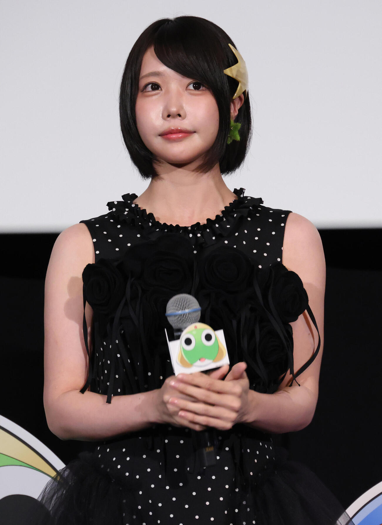 映画「新劇場版☆ケロロ軍曹　復活して速攻地球滅亡の危機であります！」初日舞台あいさつを行うあの（撮影・中島郁夫）