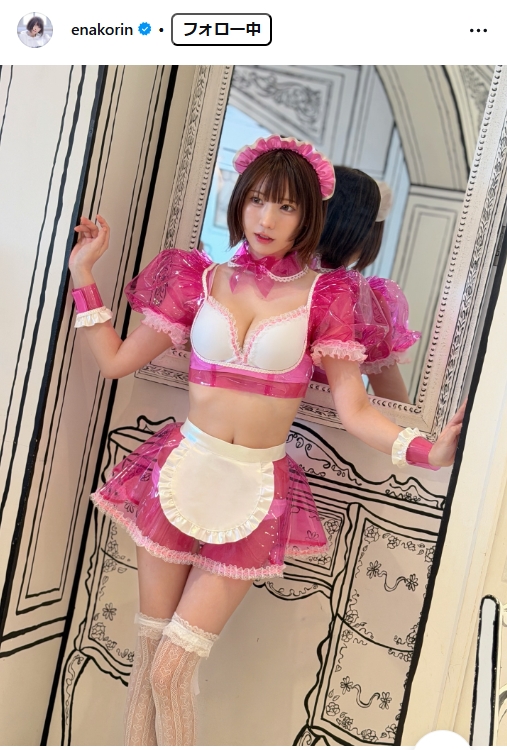 えなこのインスタグラムからy