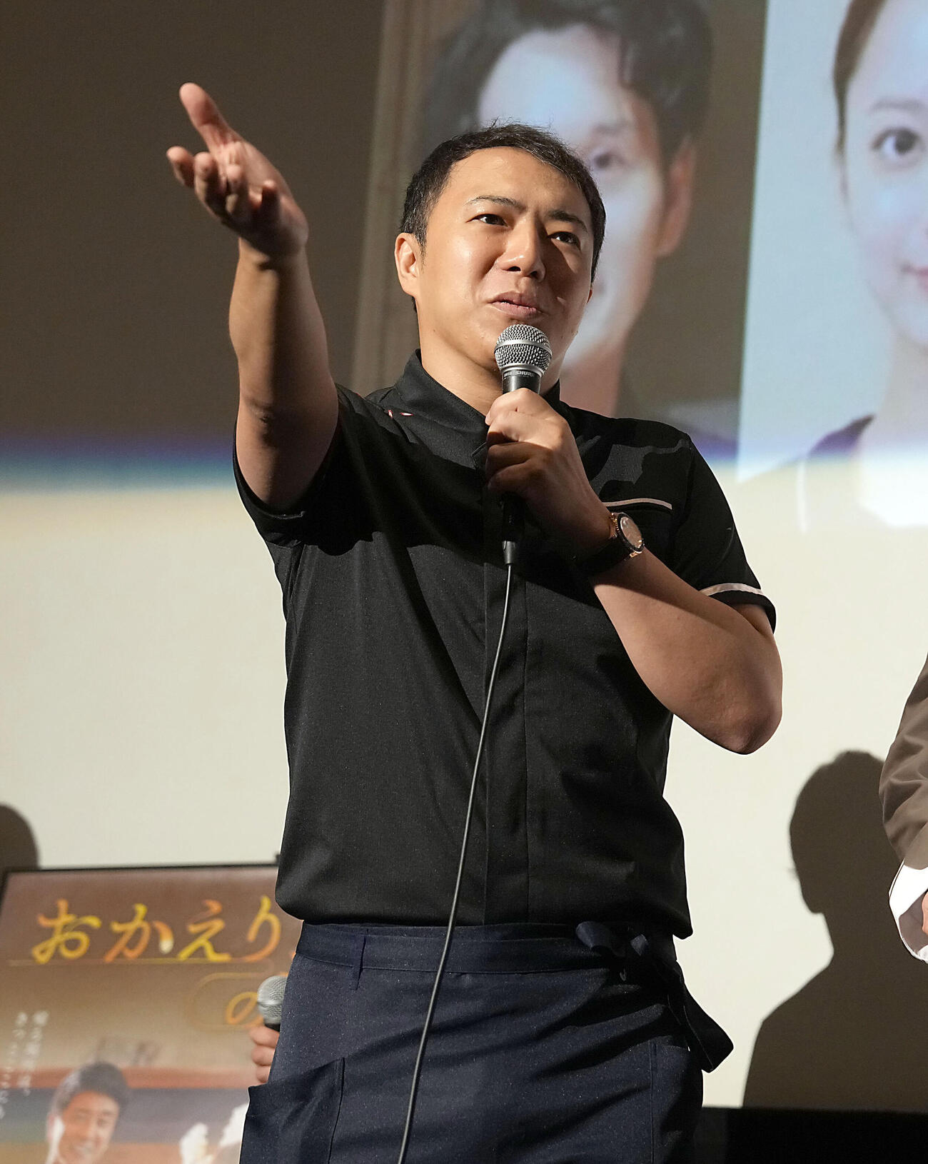 映画「おかえりの湯」の初日舞台あいさつに登壇したハニトラ梅木（撮影・たえ見朱実）