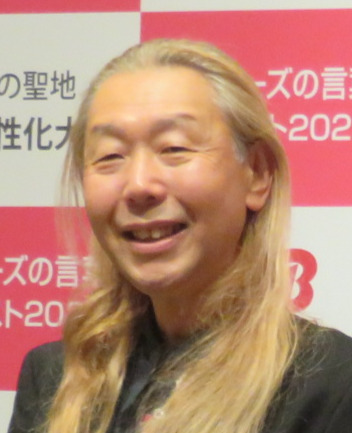 仮屋崎省吾氏（2021年11月撮影）