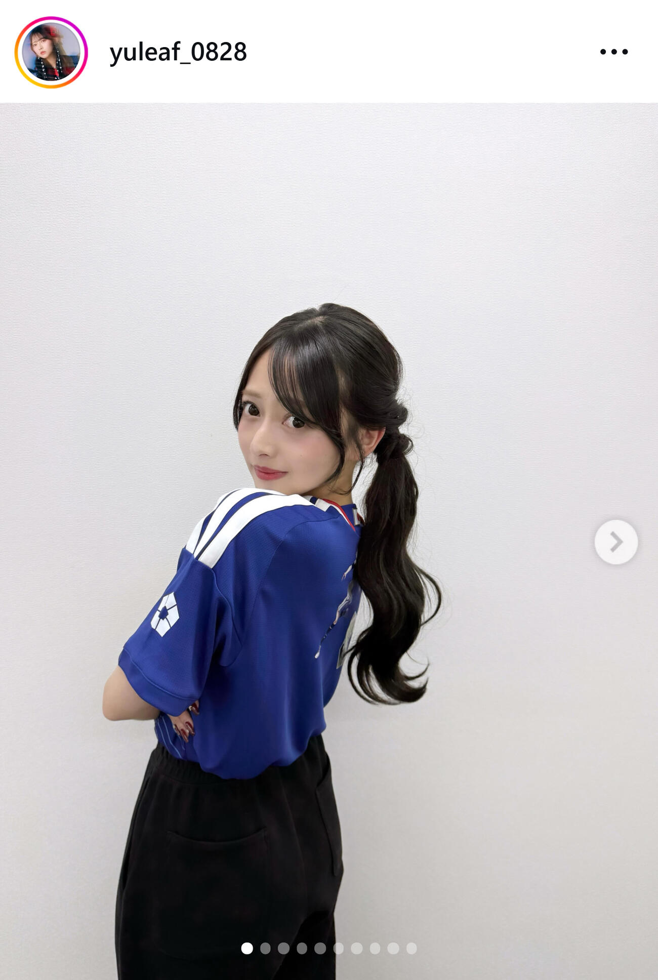 サイドポニー＆日本代表ユニ姿の千葉祐夕（千葉祐夕のインスタグラムから）